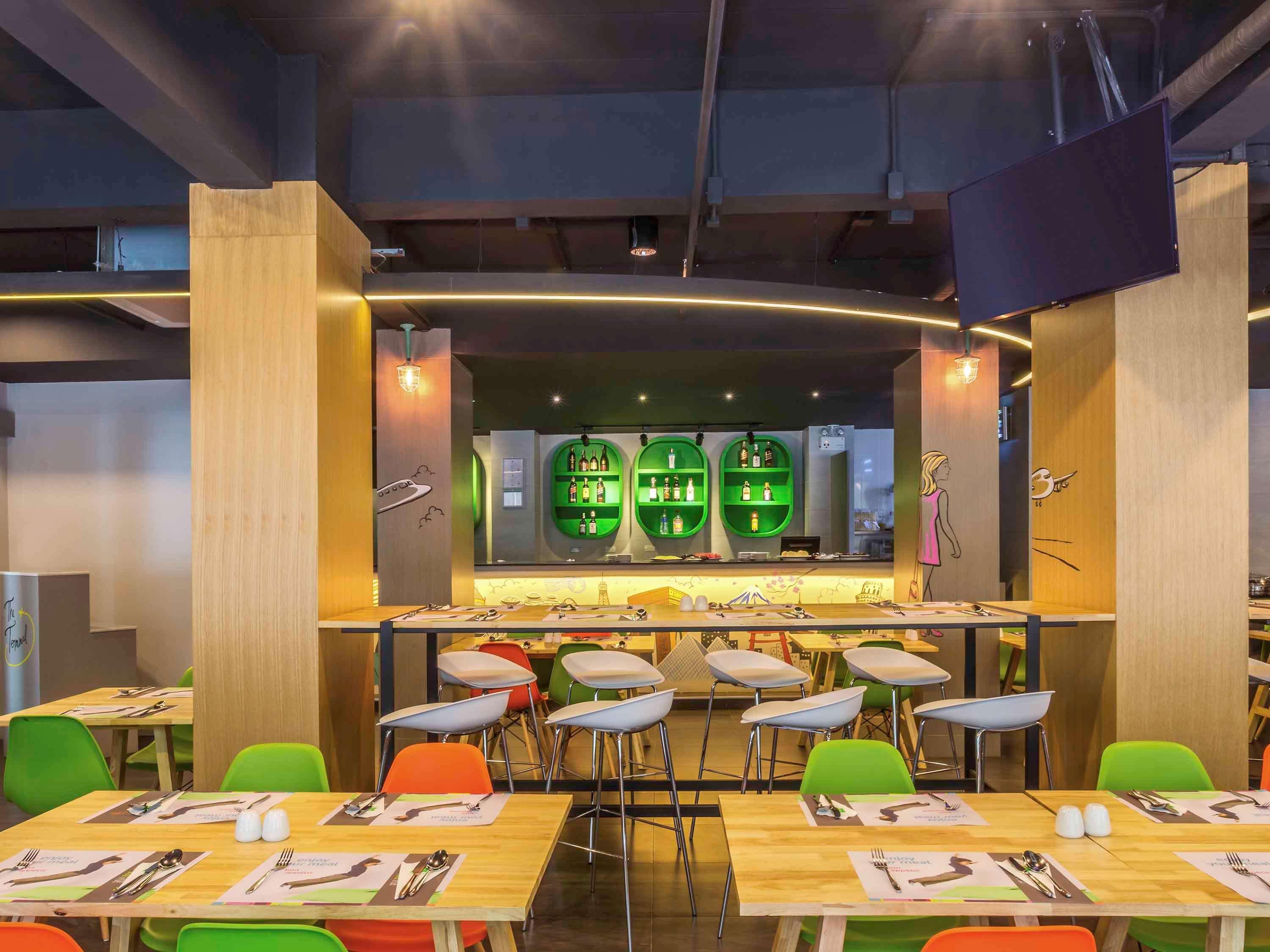 Ibis Styles Bangkok Sukhumvit 50 Hotel Exterior photo