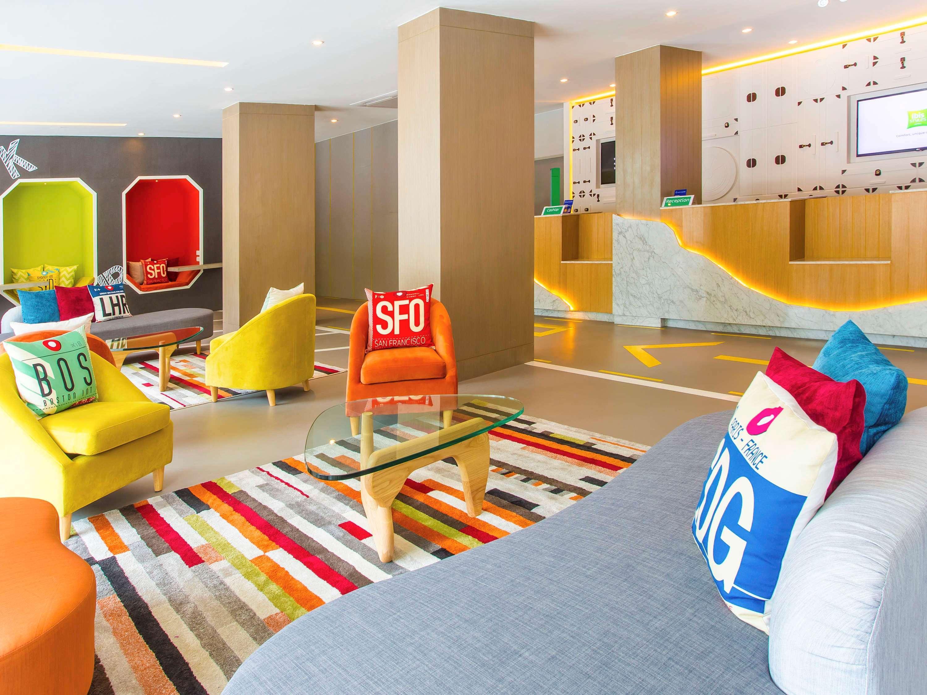 Ibis Styles Bangkok Sukhumvit 50 Hotel Exterior photo