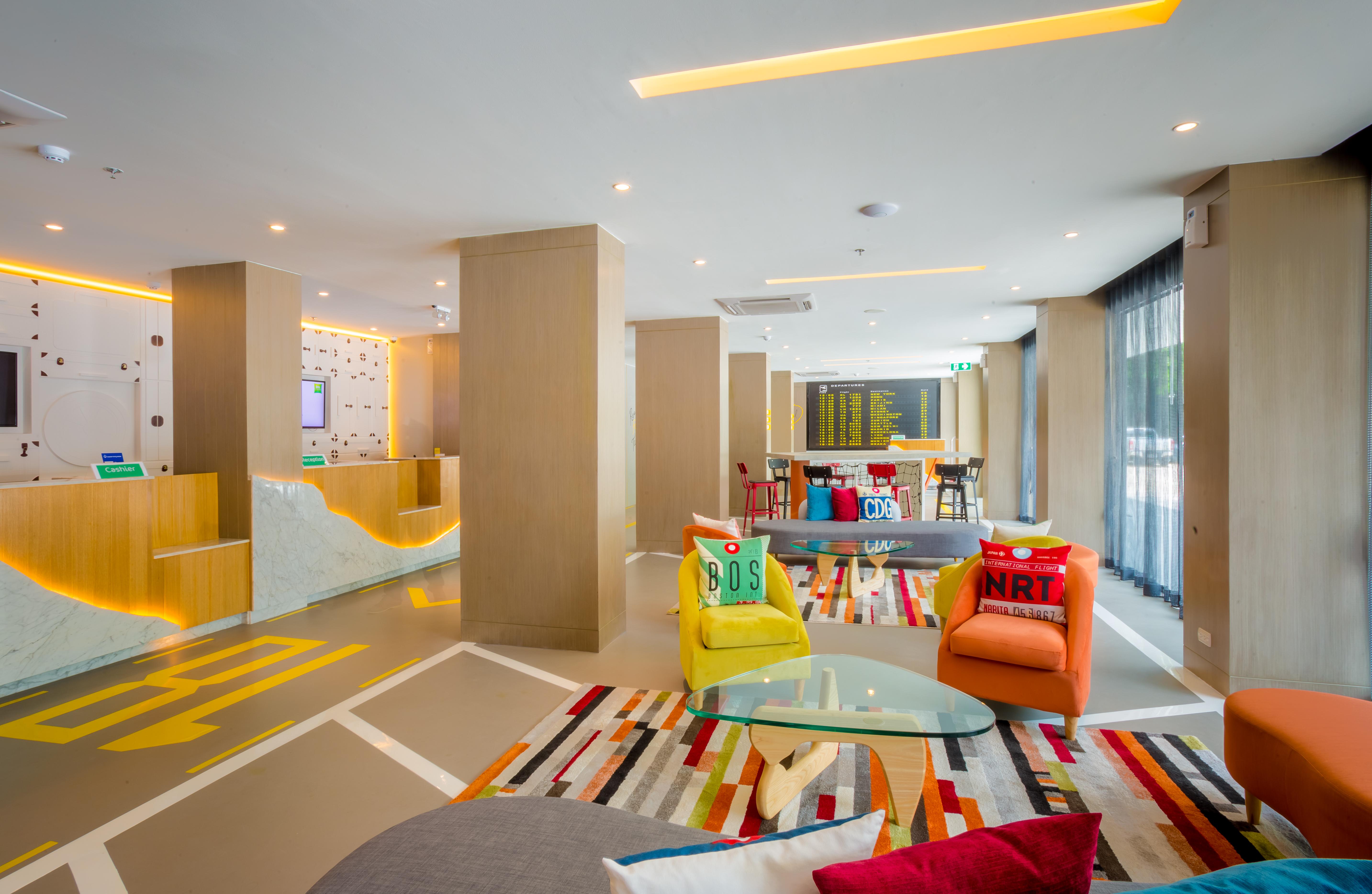 Ibis Styles Bangkok Sukhumvit 50 Hotel Exterior photo
