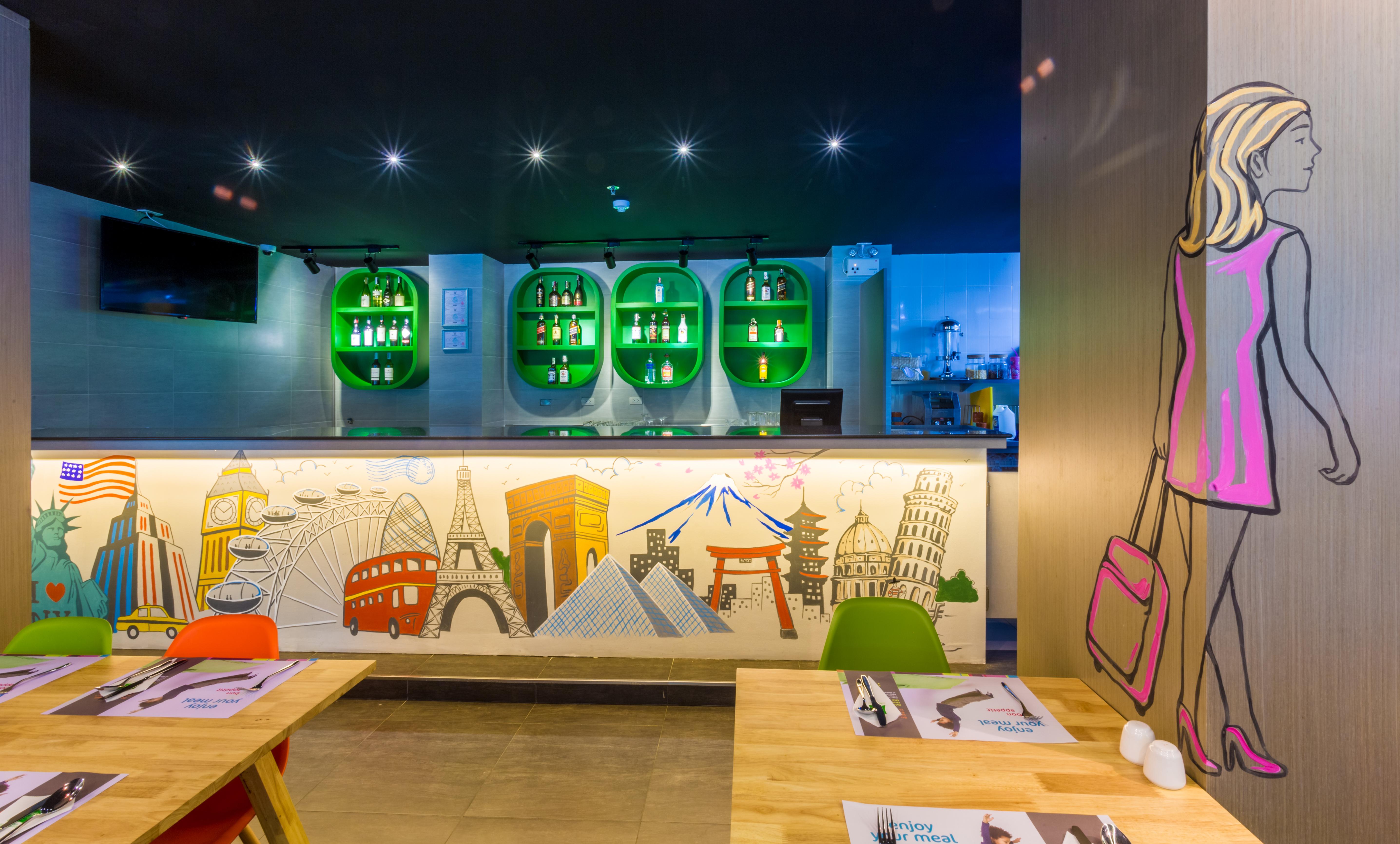 Ibis Styles Bangkok Sukhumvit 50 Hotel Exterior photo